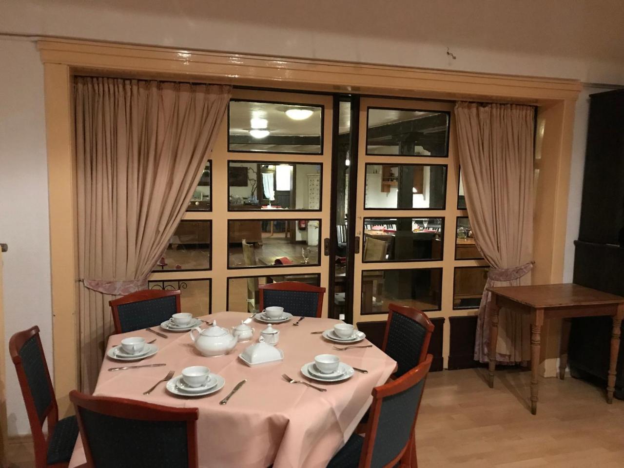 Hotel Zur Post Dabringhausen - Contactless Self Check-In ヴェルメルスキルヒェ エクステリア 写真